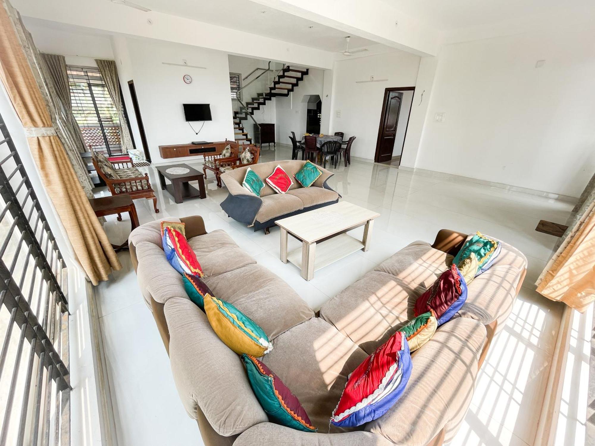 Gintara Beach Homestay By Evaddo Kalyānpur Екстериор снимка